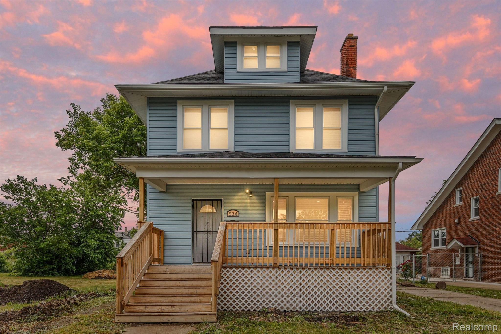 534 Trowbridge Street — photo