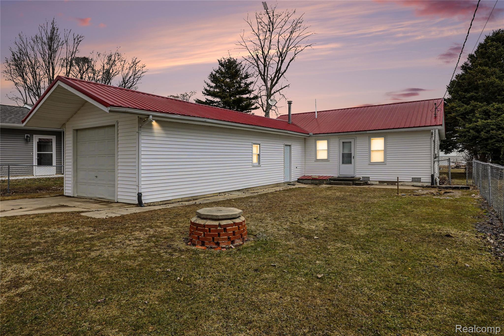 3948 Ferdinand Drive — photo