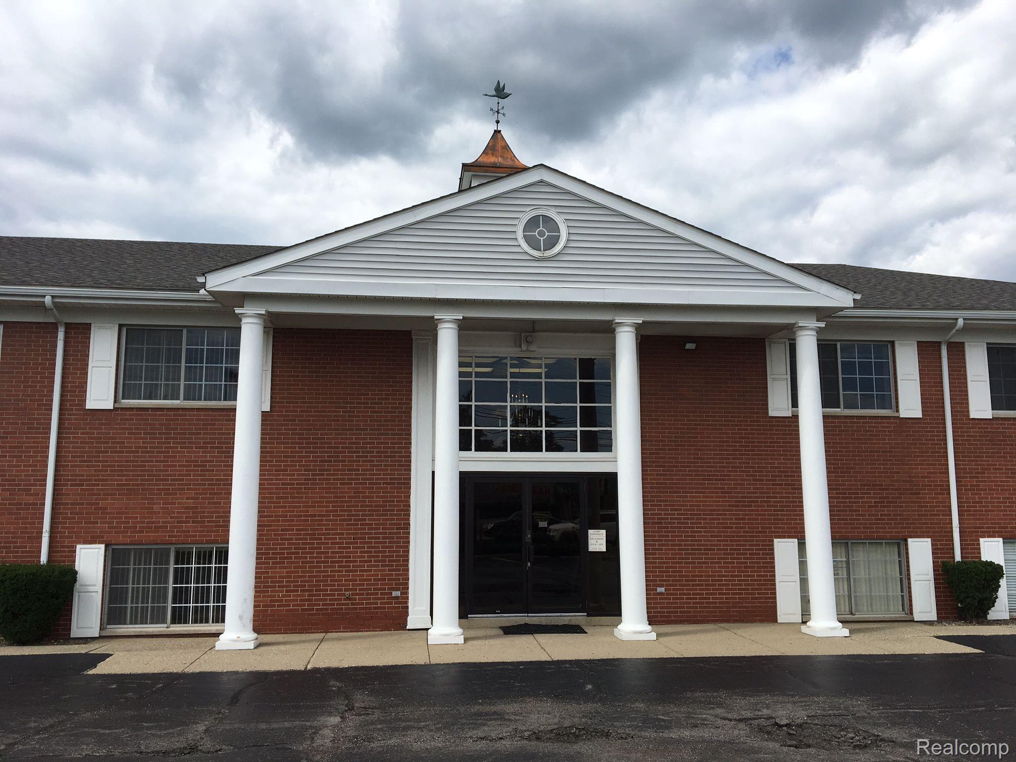 2820 W Maple Road #210A, Troy, MI 48084 — photo 3