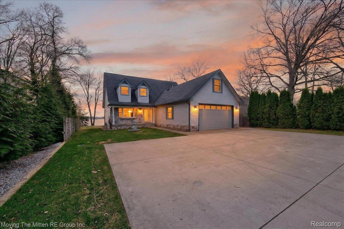 11790 Sunset Lane — photo
