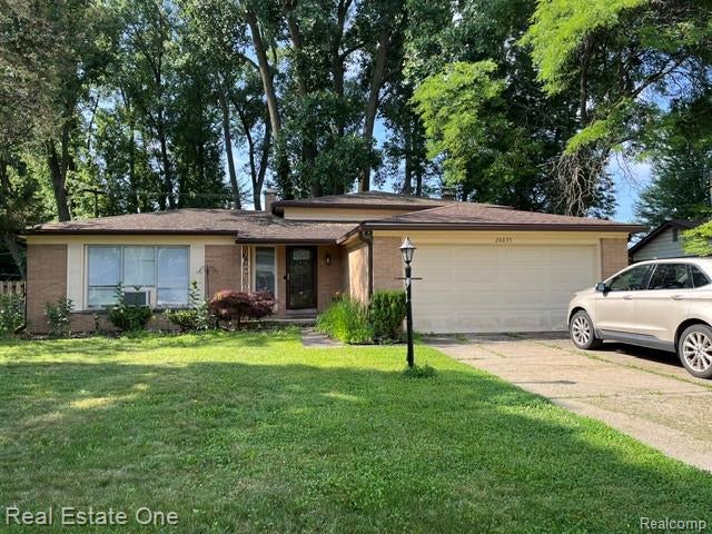 28835 Murray Crescent Drive — photo