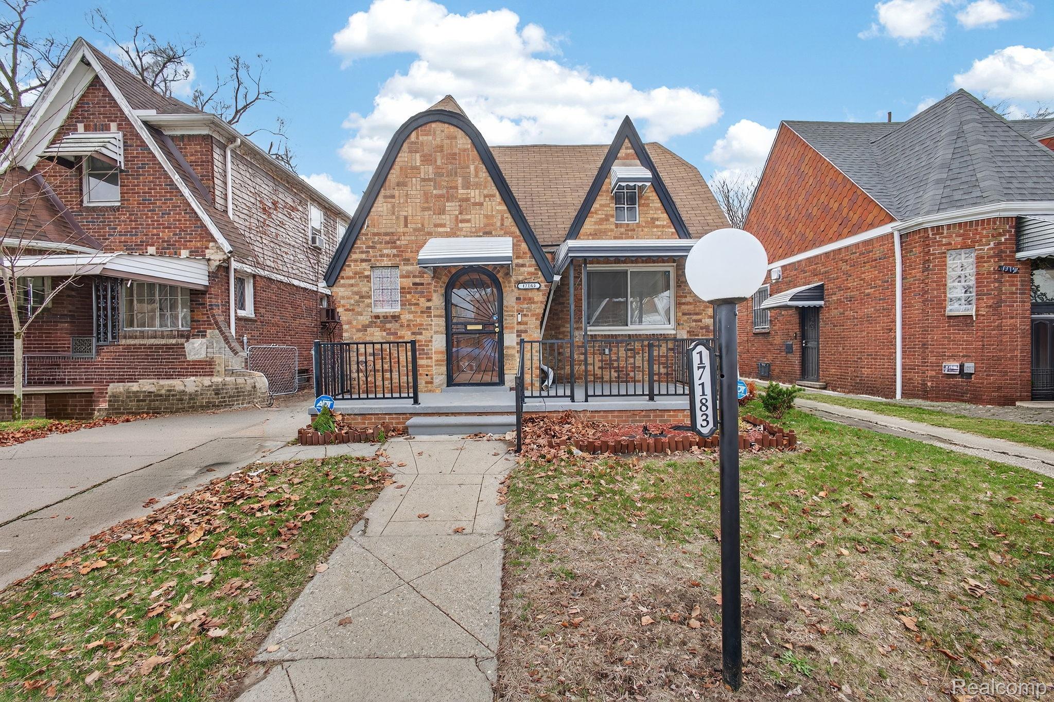 17183 Washburn Street — photo