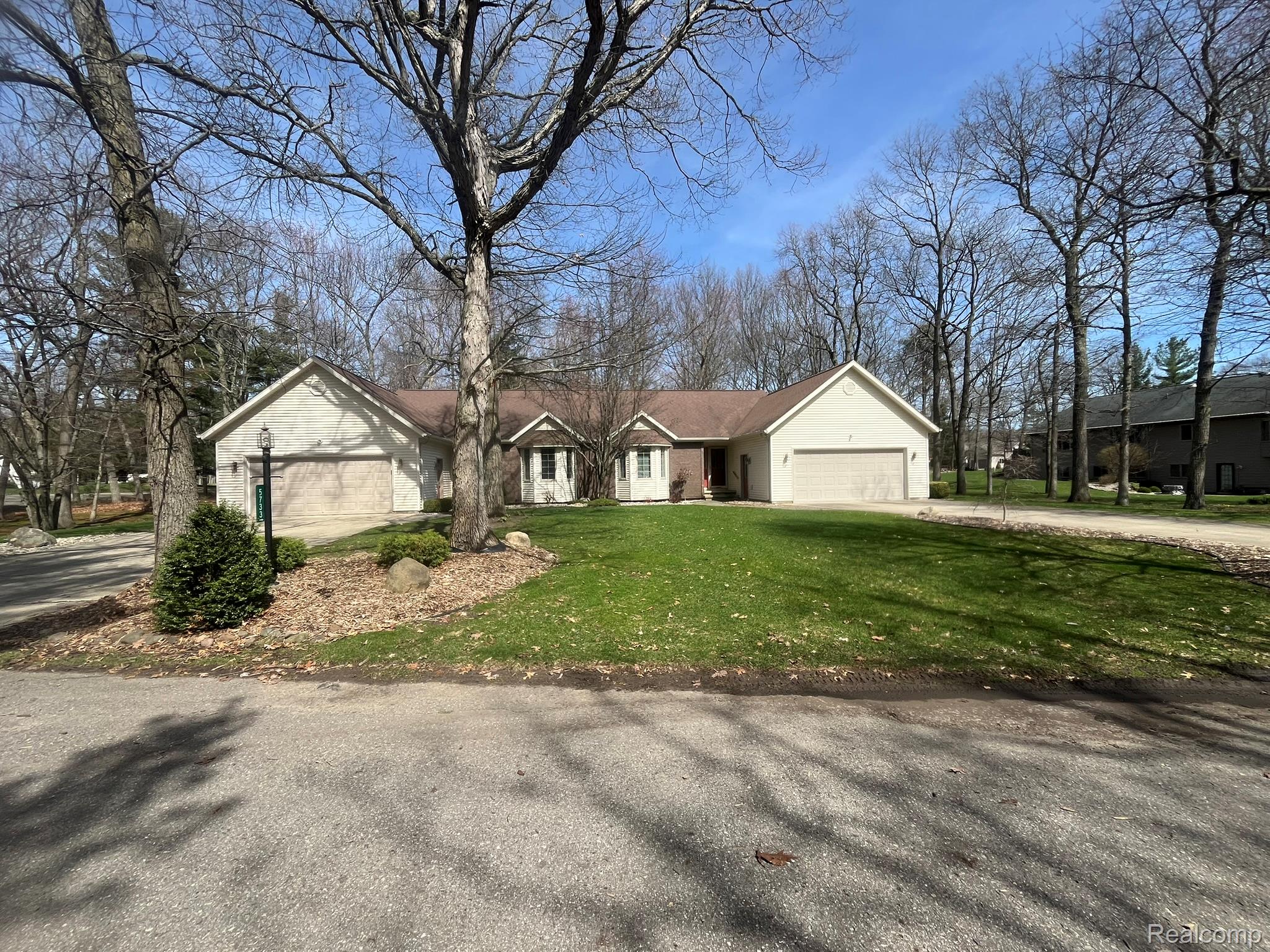 5741 Tipperary Drive D15a — photo