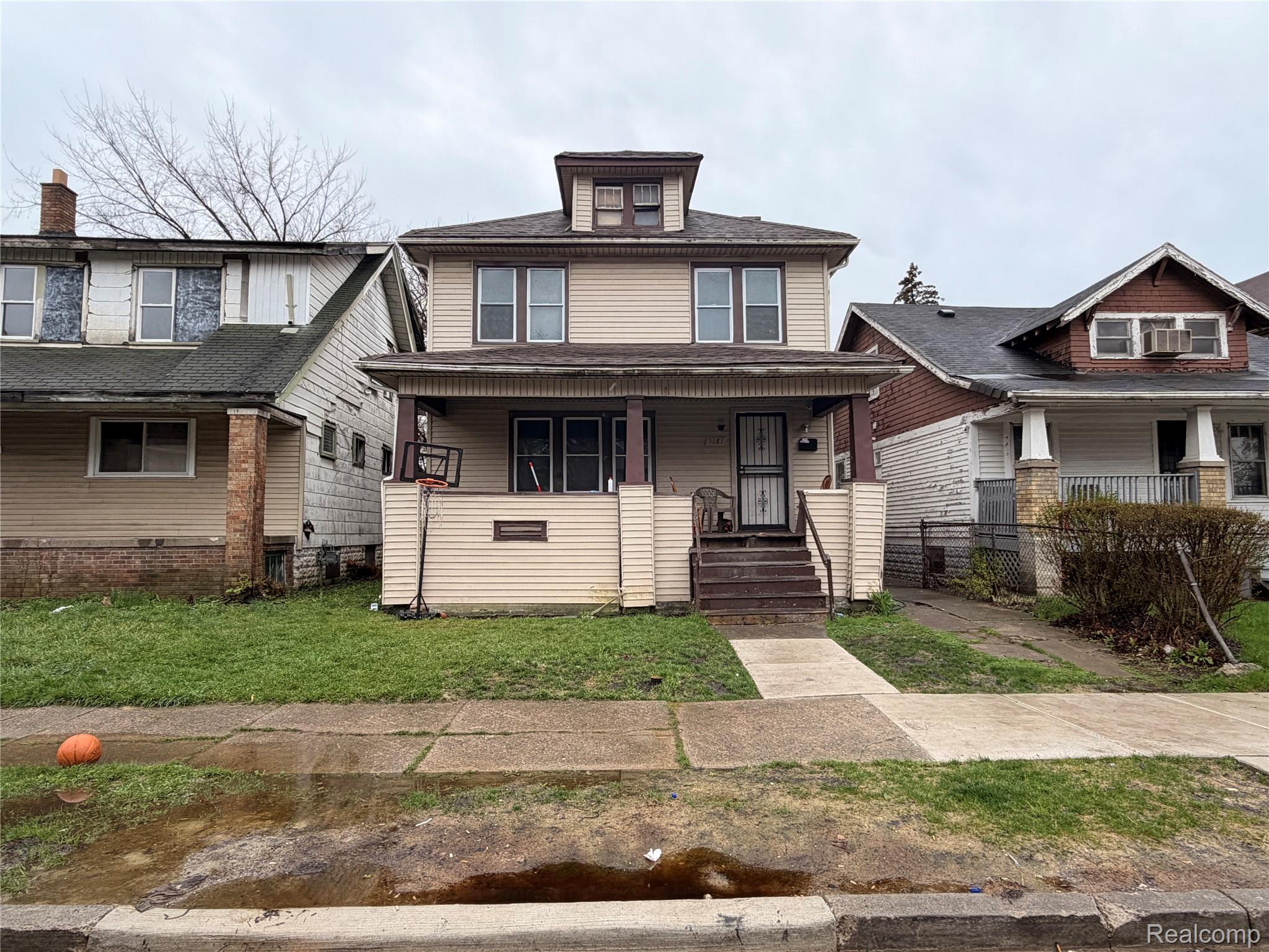 5181 Tuxedo Street — photo