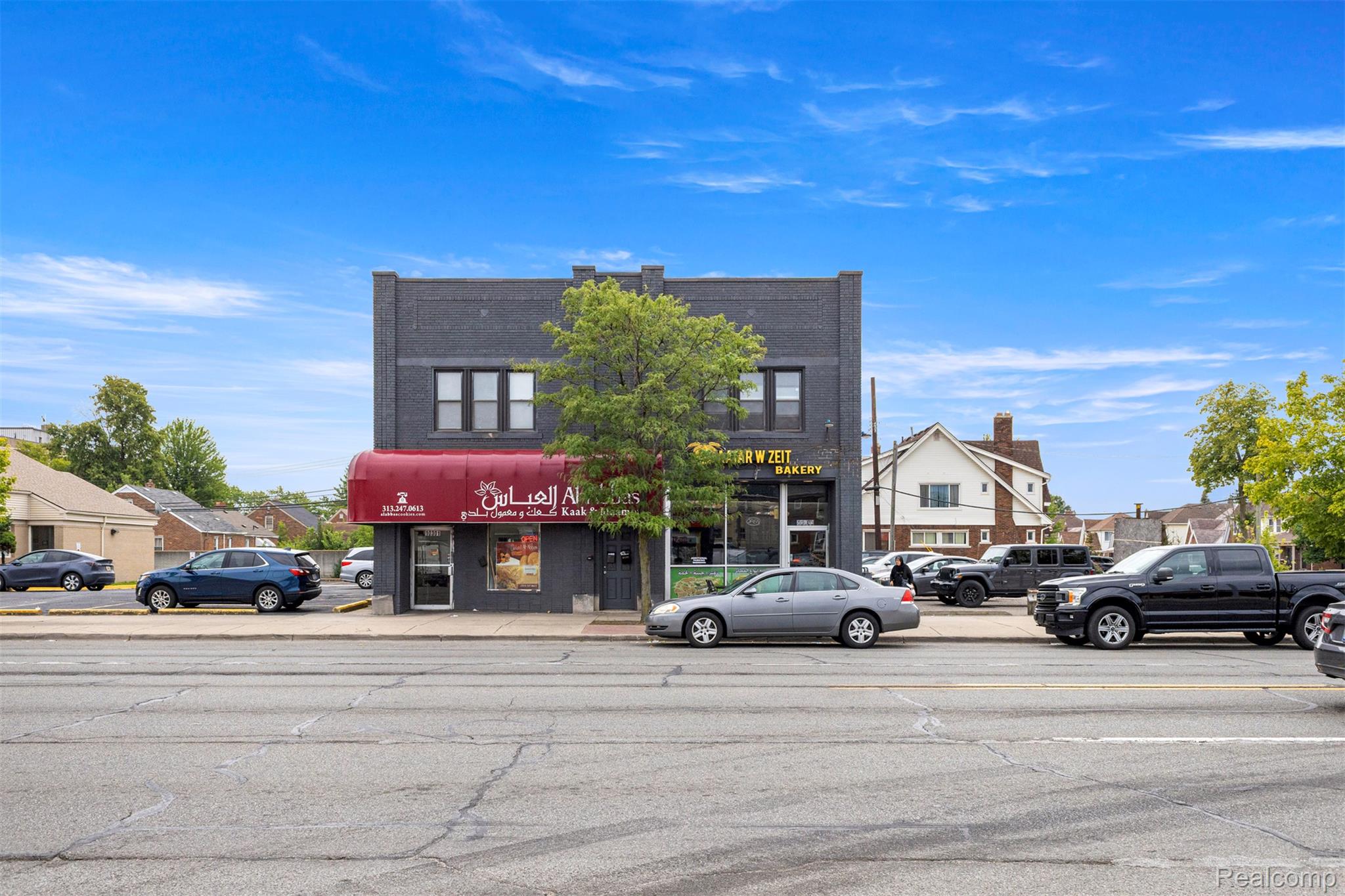 10303 W Warren Avenue — photo