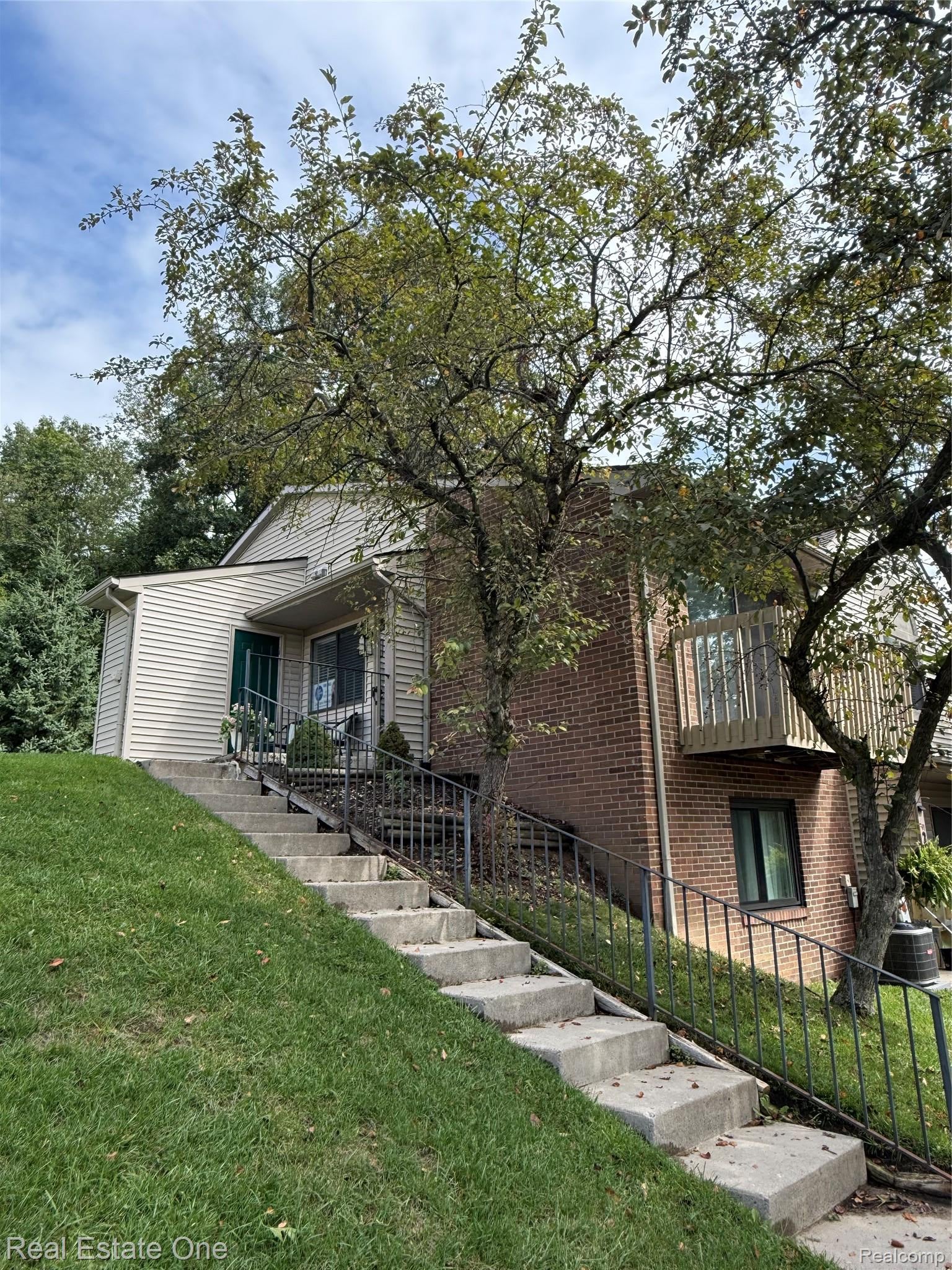 403 Water Tower Circle 92 — photo