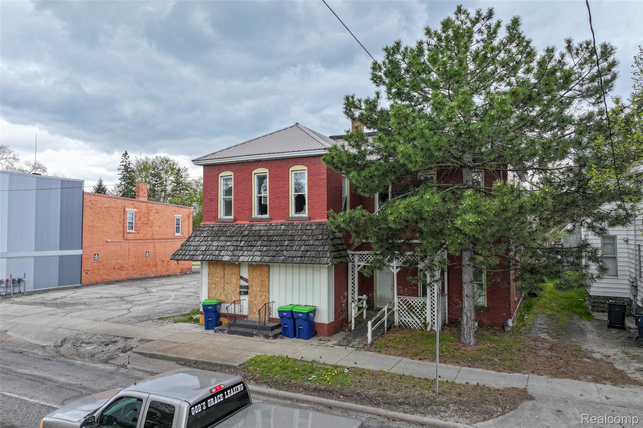 310 S Henry Street — photo