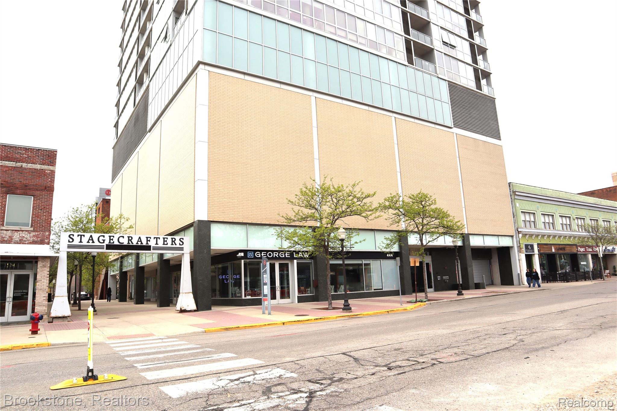 432 Washington Avenue 1304 — photo