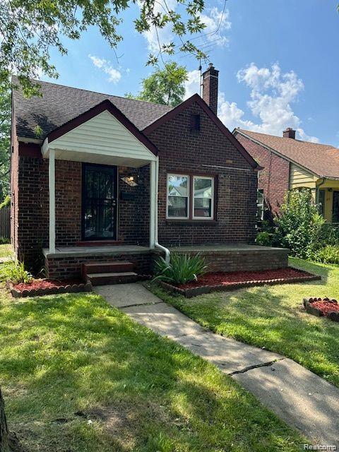 8501 Roselawn Street — photo