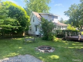 20 Crescent Lake Road — photo