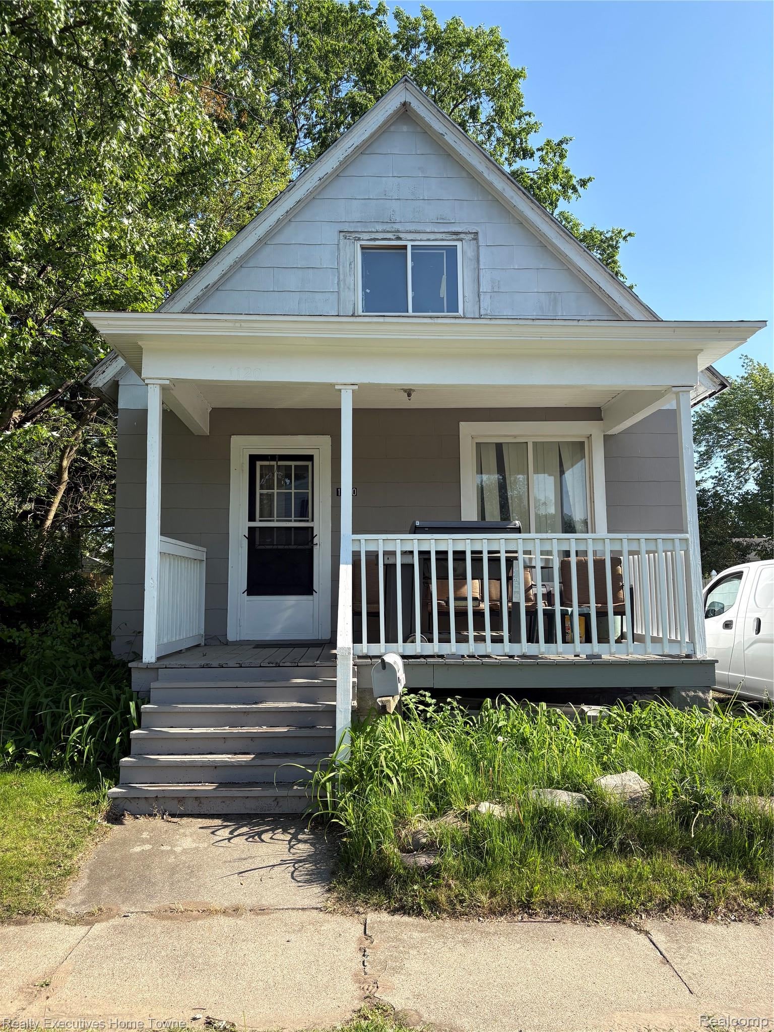 1120 Bancroft Street — photo