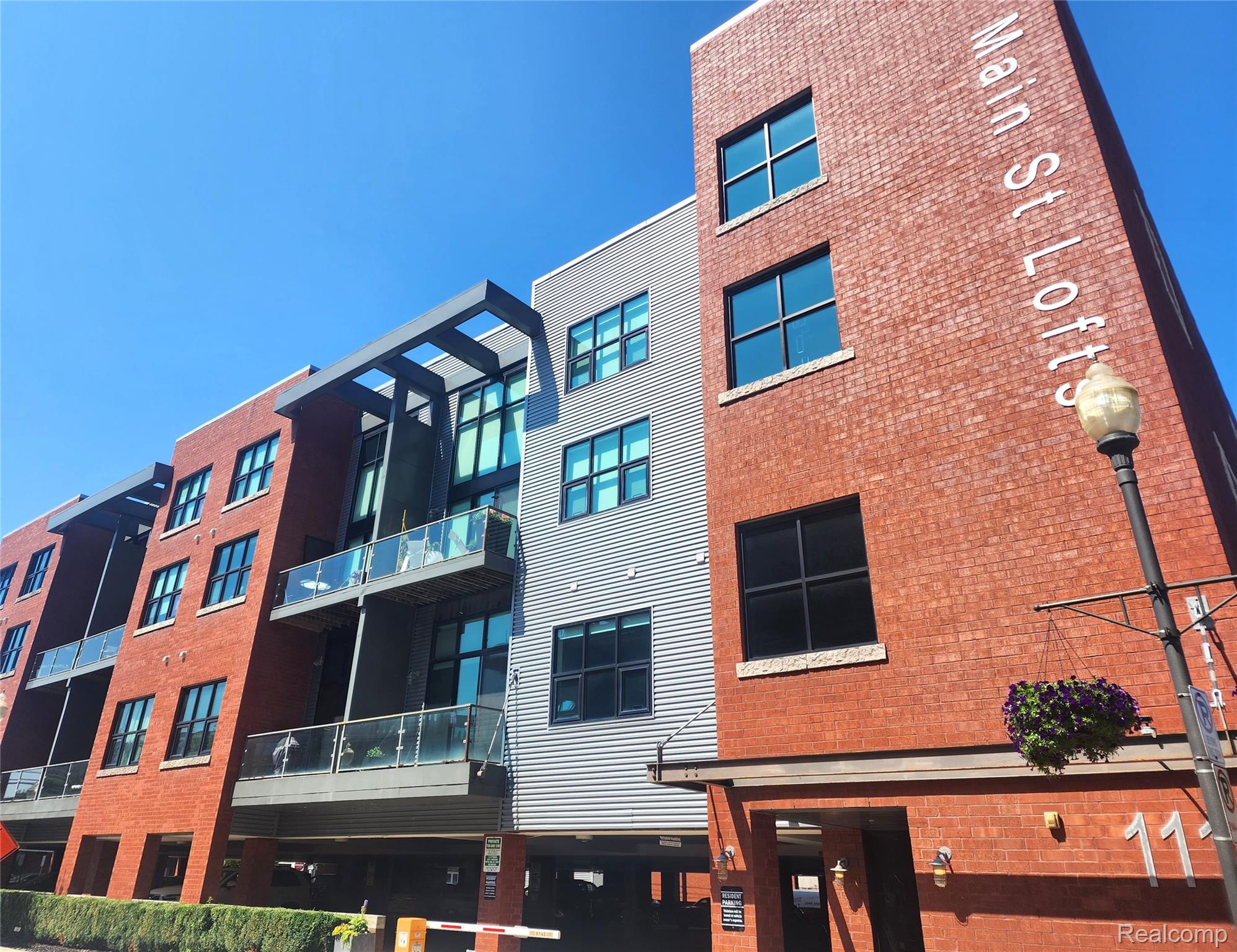 111 N Main Street 201 — photo