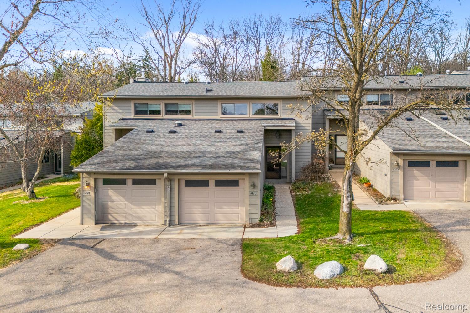 3123 Lake Haven Drive — photo