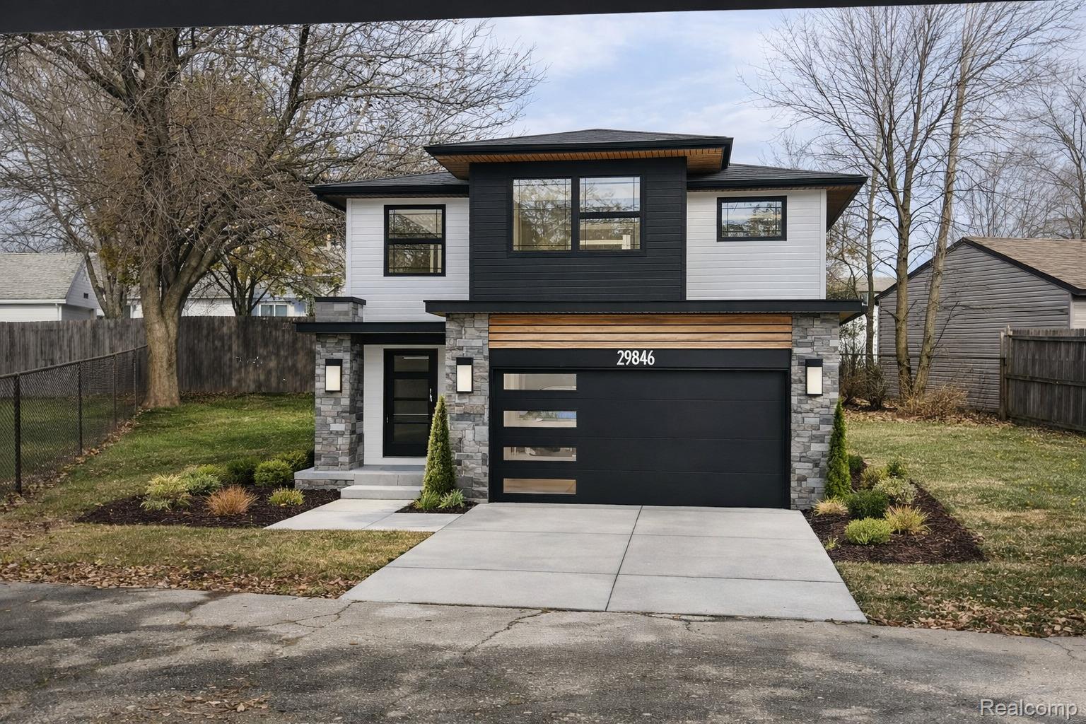 16641 Stephens Drive — photo