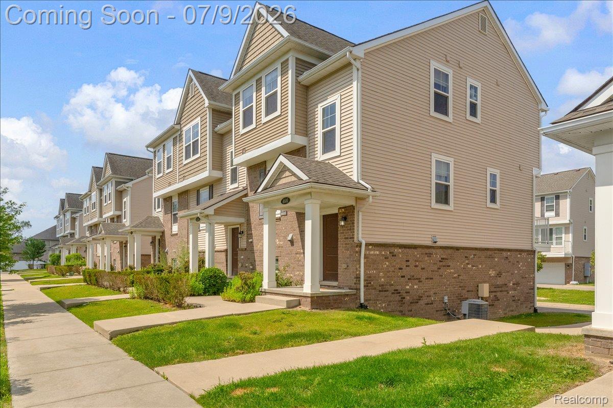 4600 Bradley Circle — photo