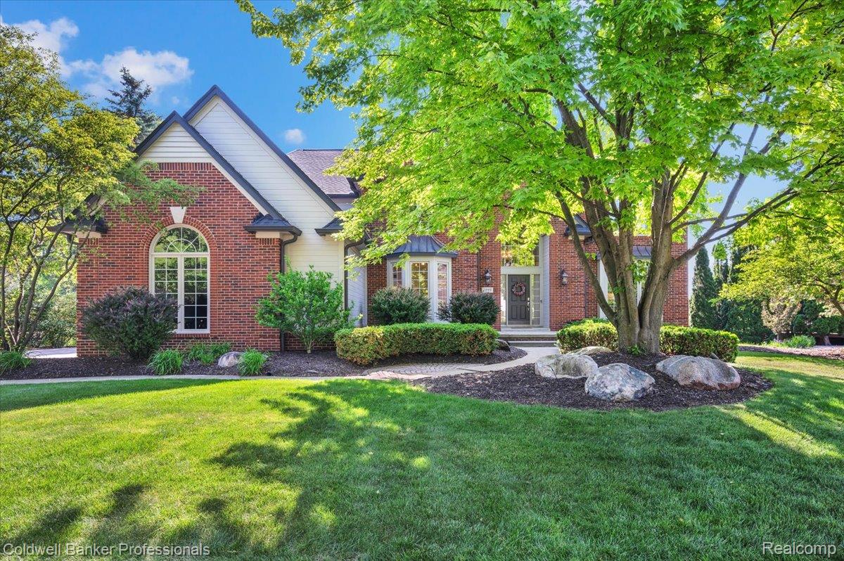 1399 Pebble Ridge Drive, Rochester City, MI 48307