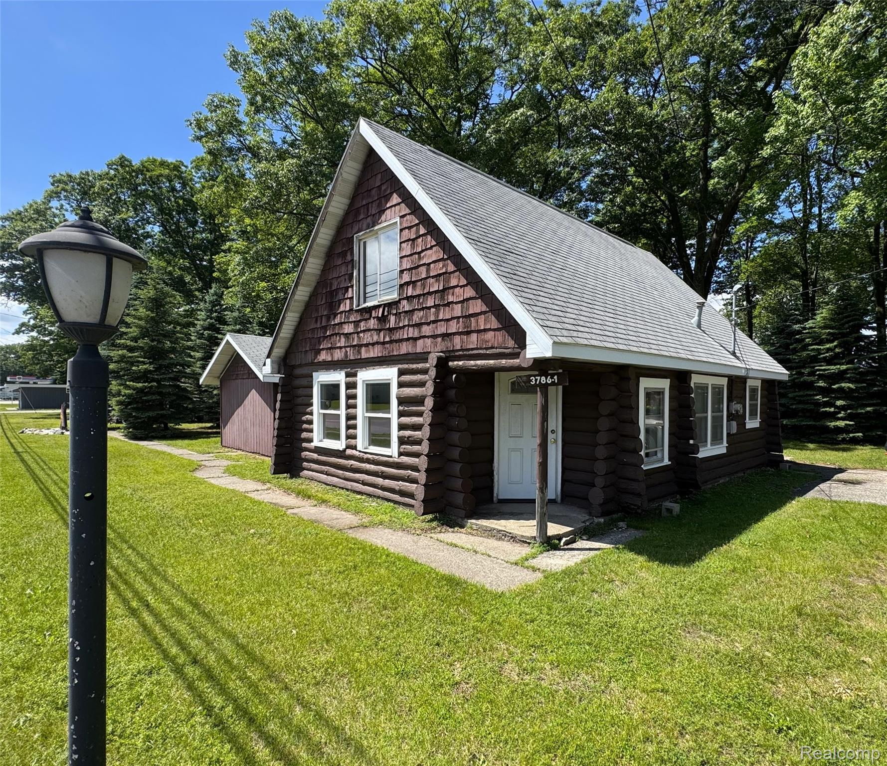 3786 #12 & # 13 W Houghton Lake Drive — photo
