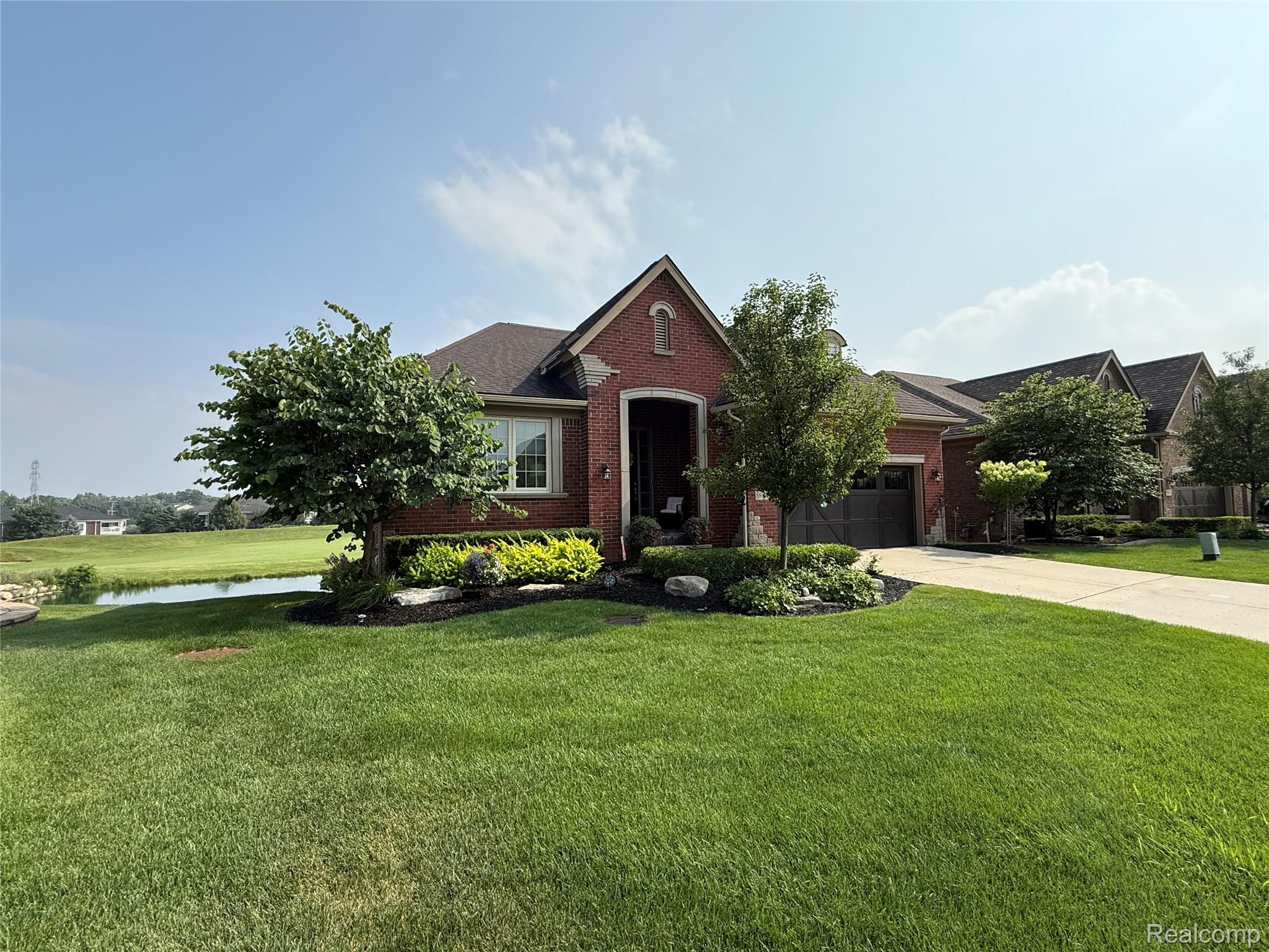 58626 Valley View Drive — photo
