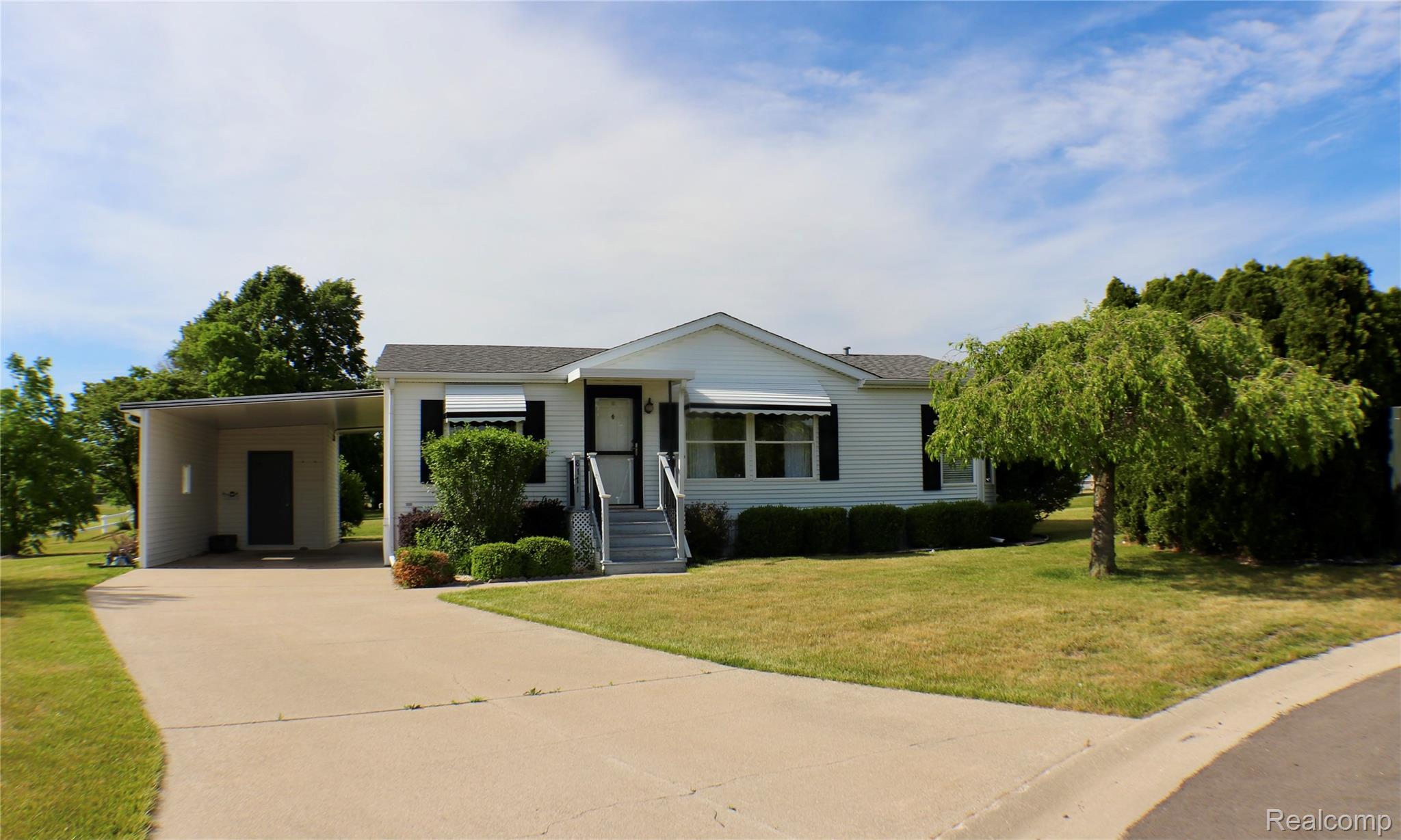 8171 Chickadee Court — photo