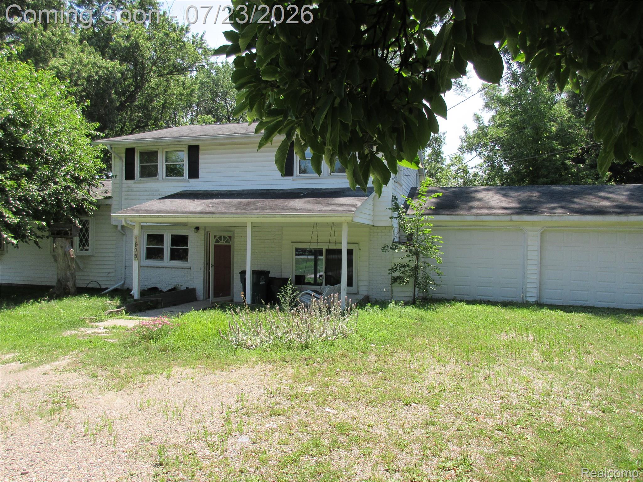 1575 Banmoor Drive — photo
