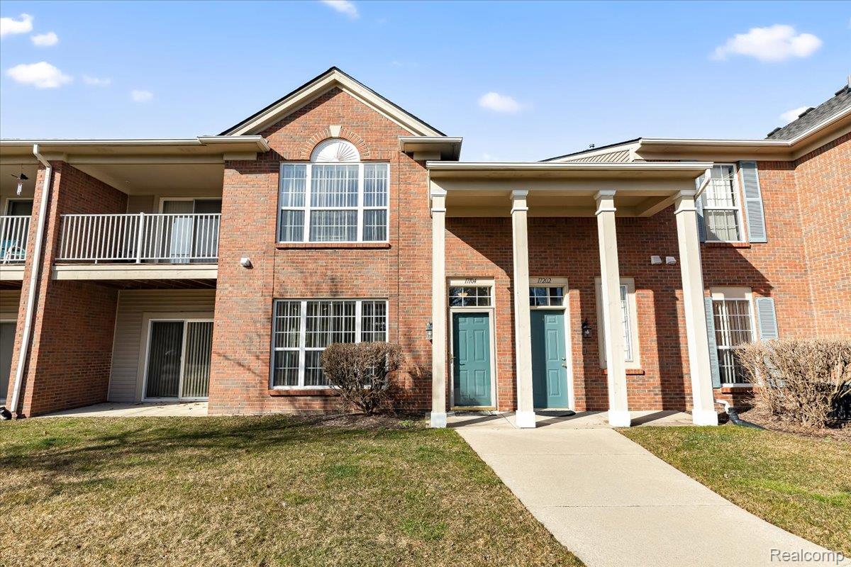 17104 Chesapeake Circle — photo
