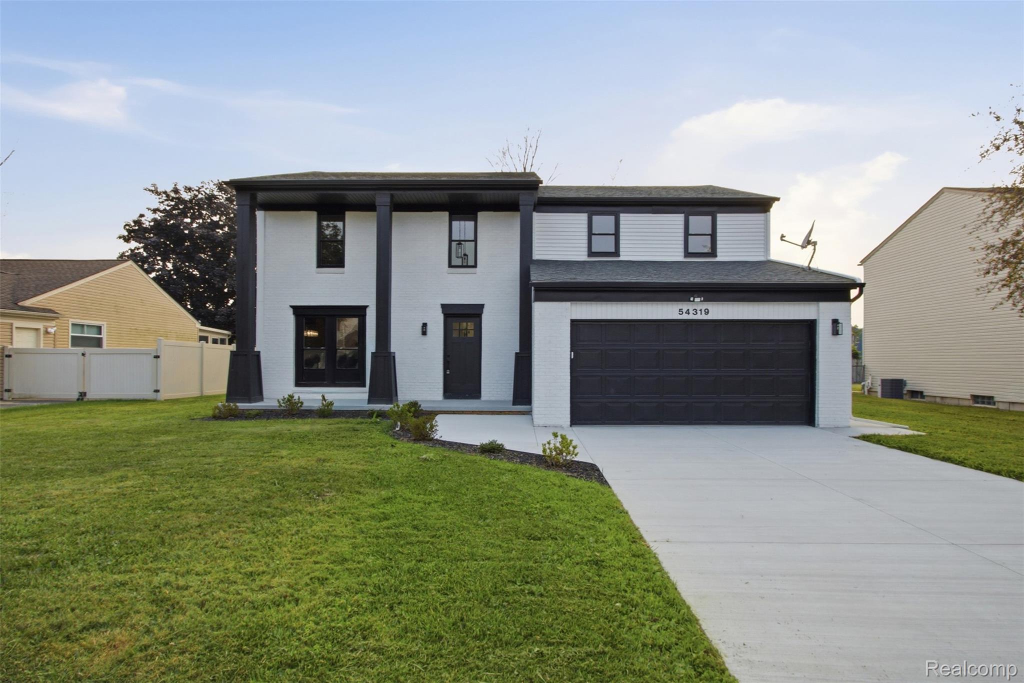 54319 Bradshaw Drive — photo