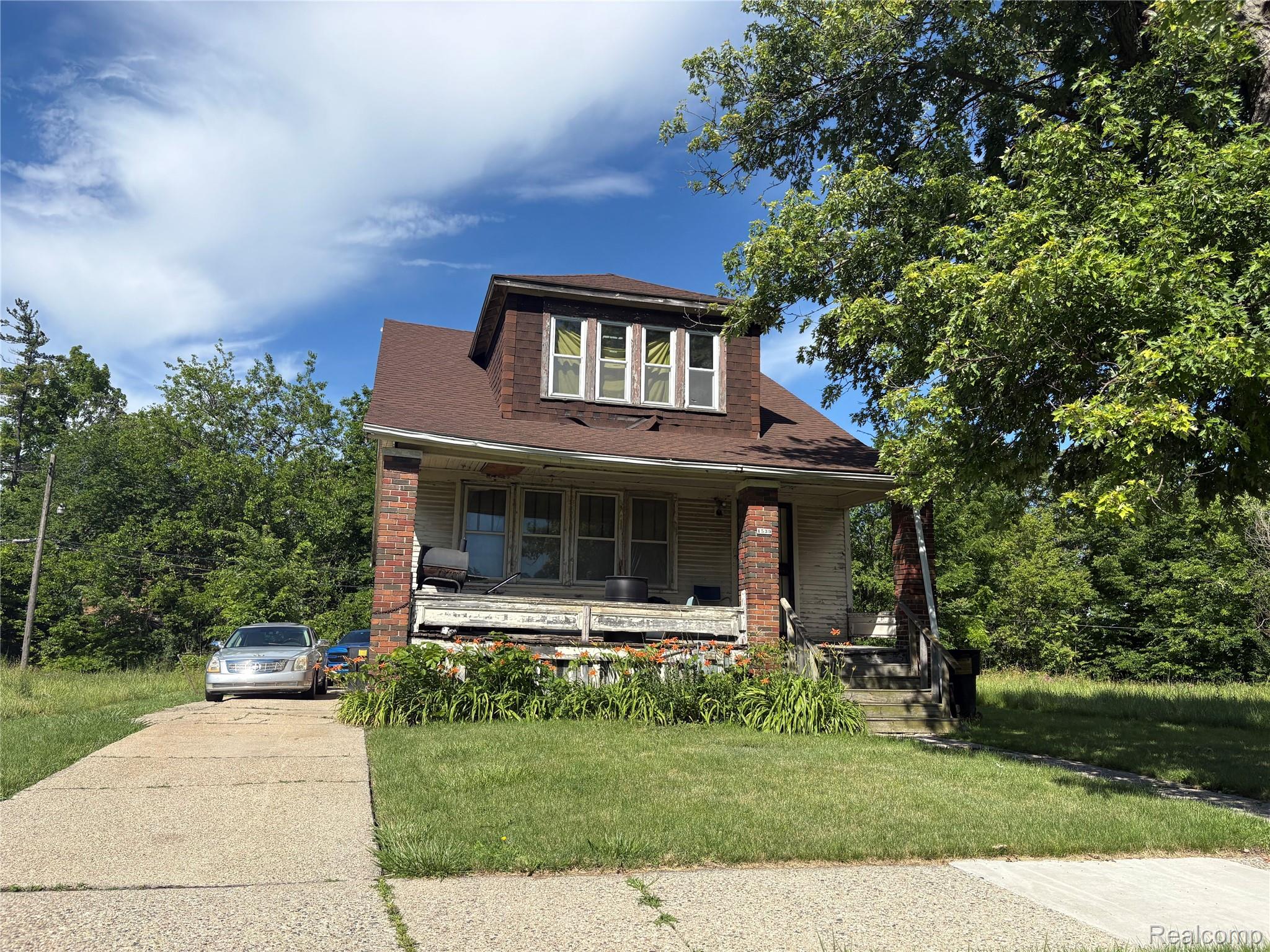 1539 Dickerson Street — photo
