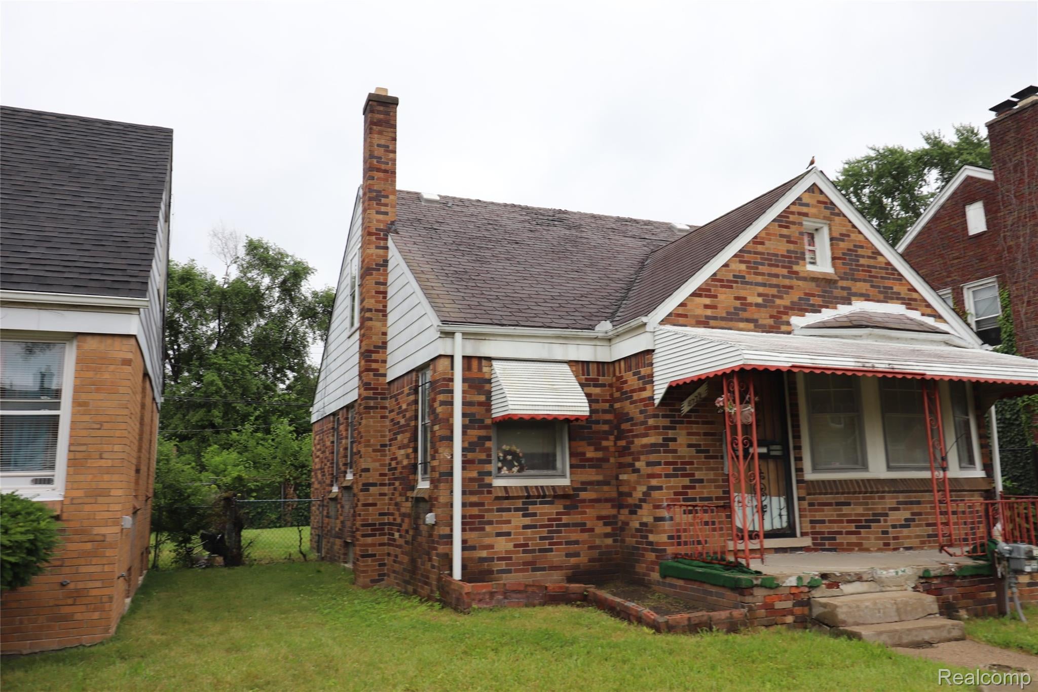 16772 Ferguson Street — photo
