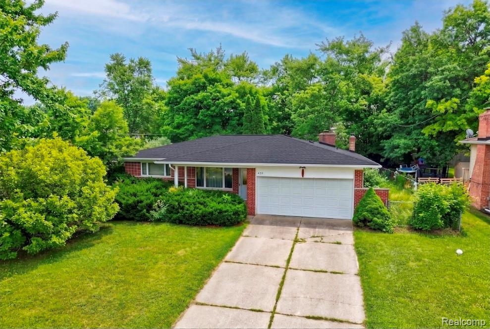 439 Windmill Point Drive, FlushingCity_Genesee, MI 48433 — photo 2
