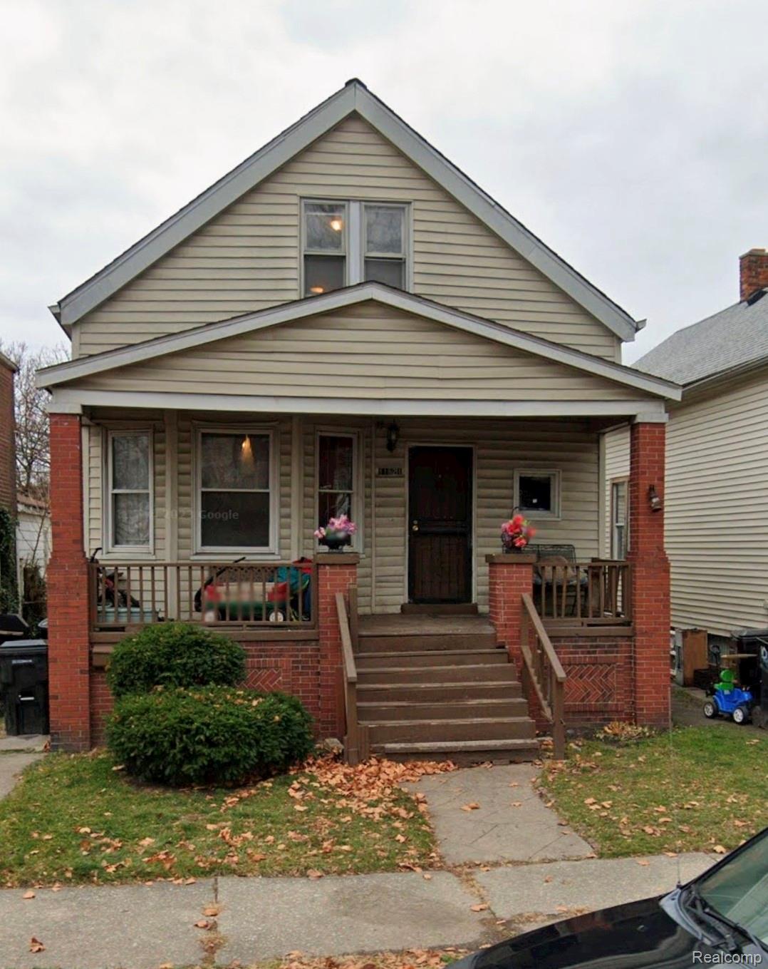 11821 Gable Street — photo