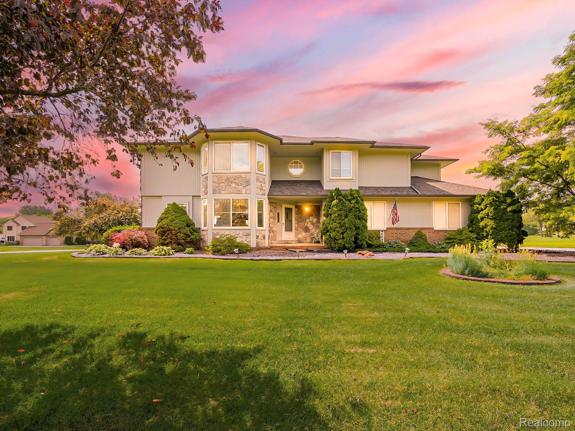 6398 High Valley Drive — photo