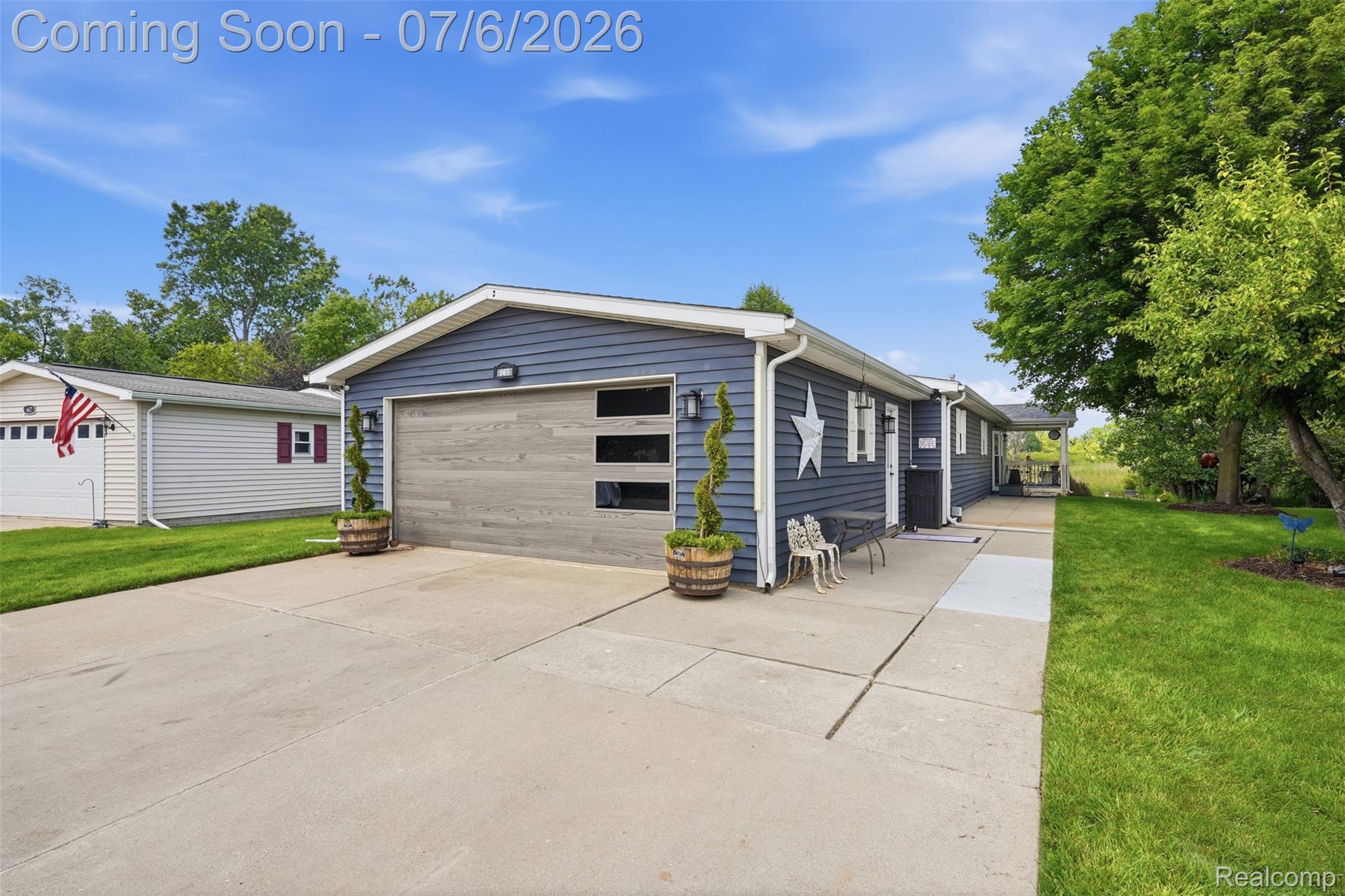 865 Beach Buggy Lane — photo