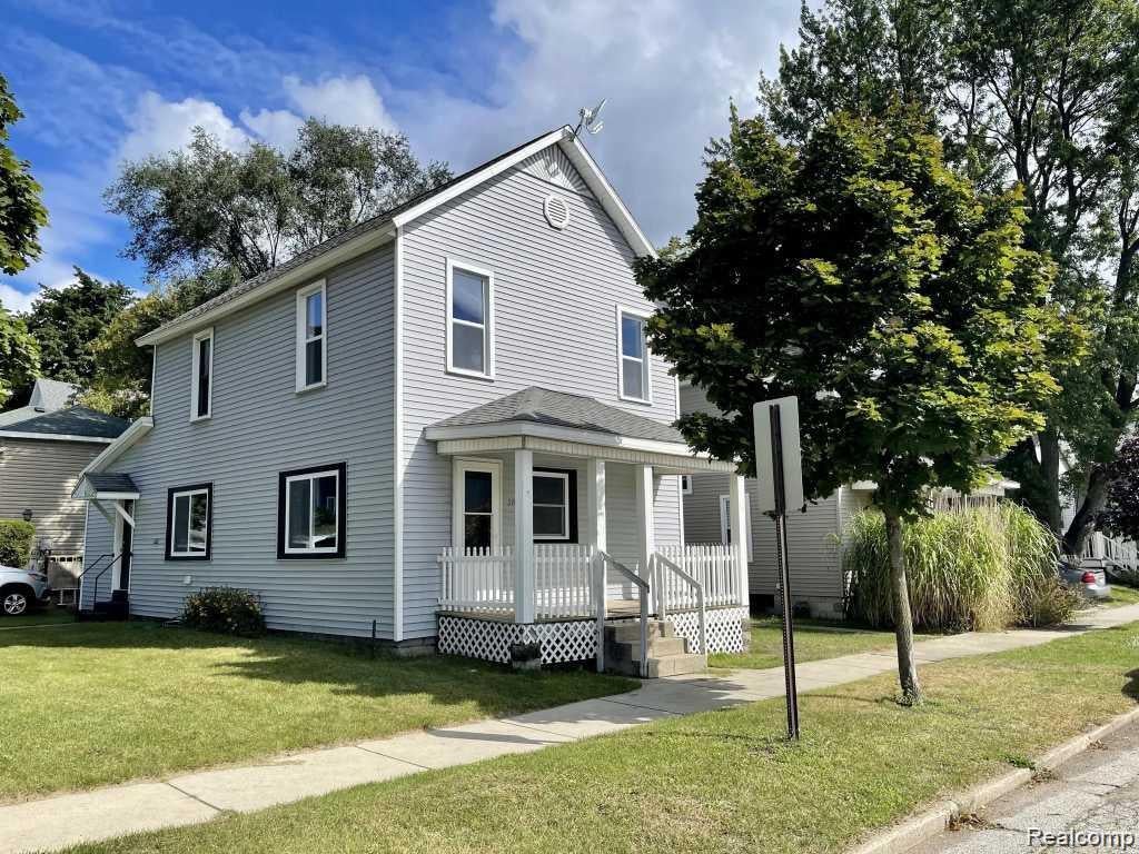 310 W Court Street — photo