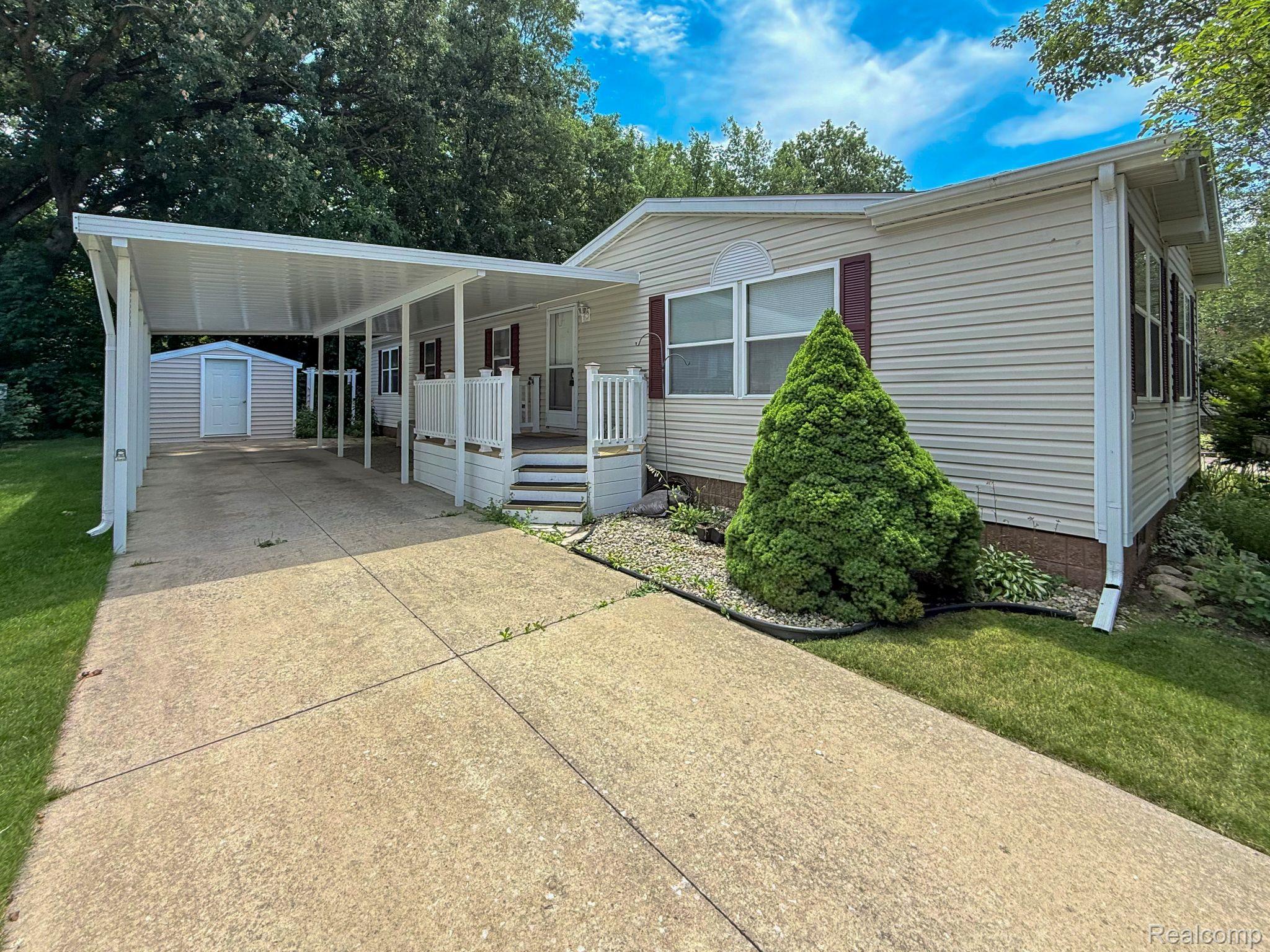 416 Raisin River Drive — photo