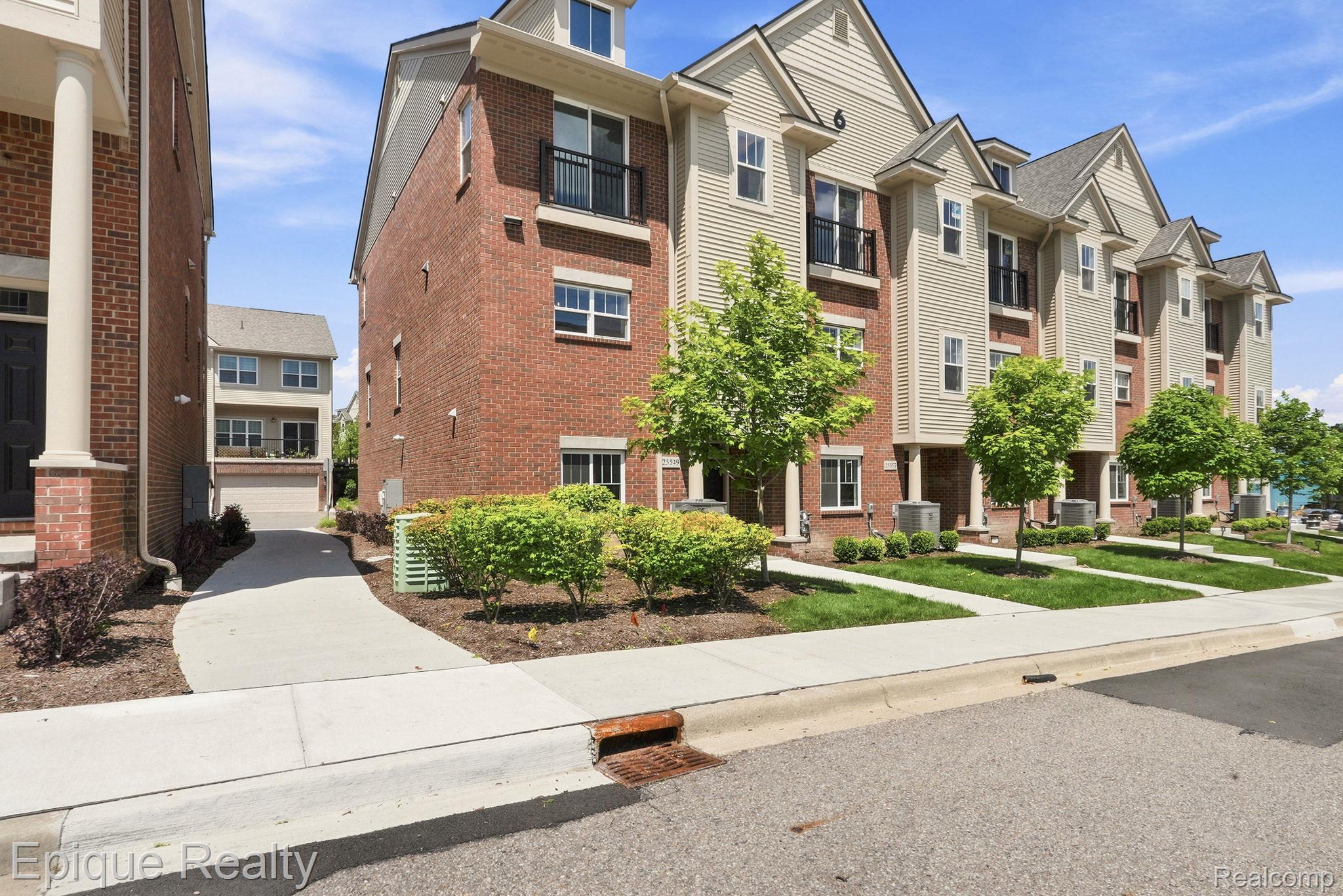 25549 Grandview Lane 31 — photo