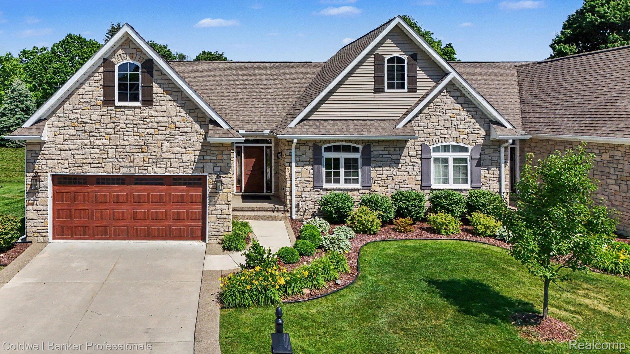 56 Fox Hollow Drive — photo