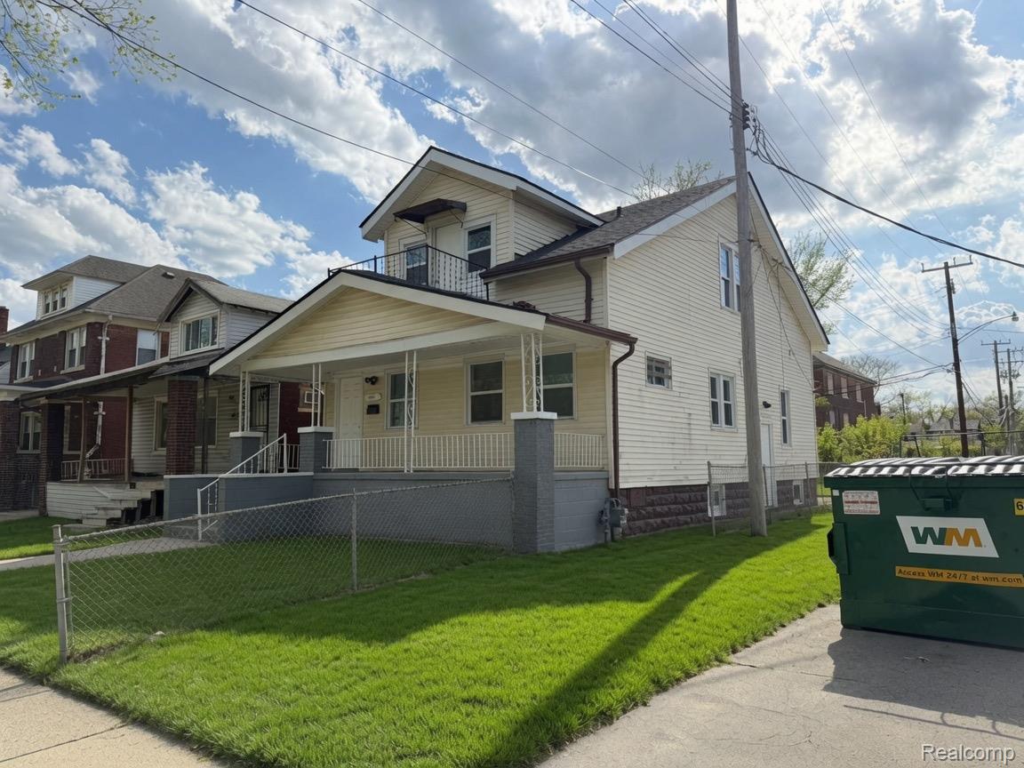 15935 Normandy Street — photo