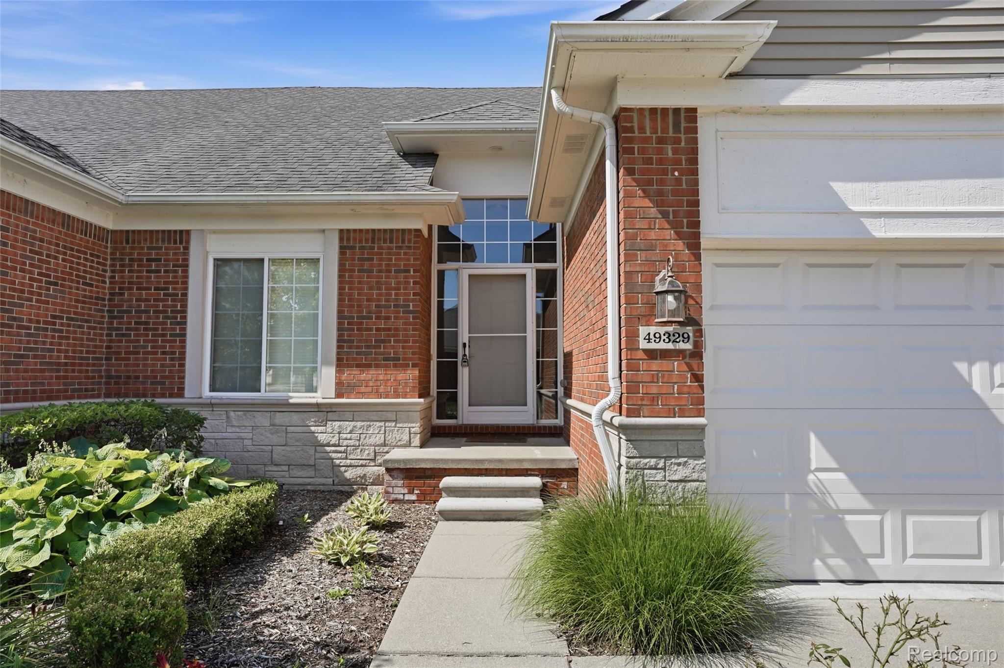 49329 Village Pointe Drive — photo