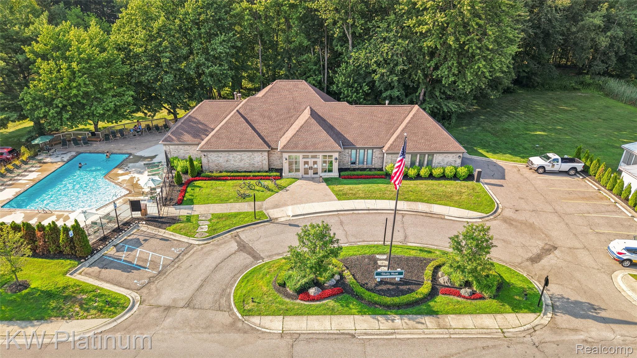 49949 Serenity Lane — photo