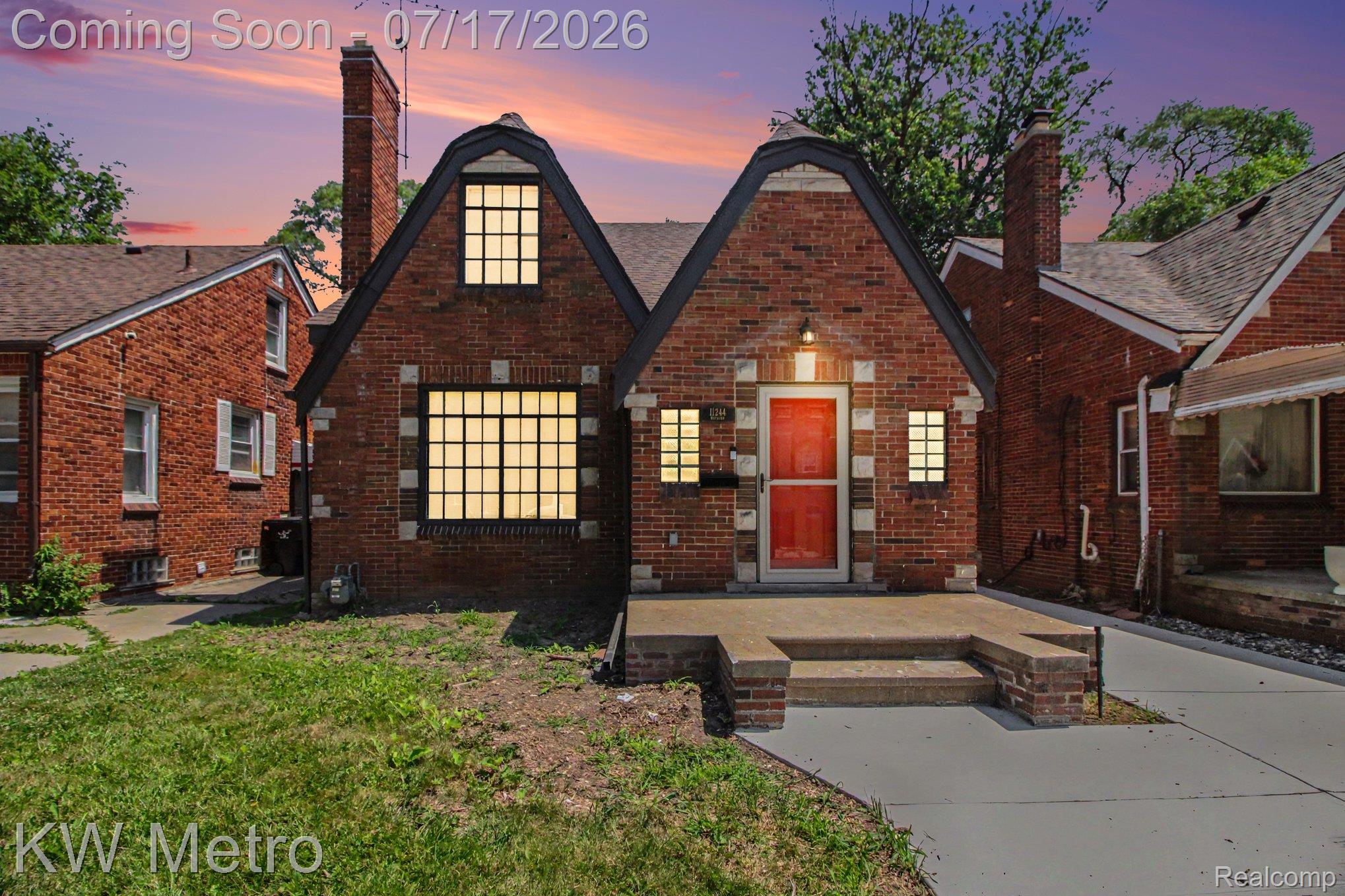 11244 Wayburn Street — photo
