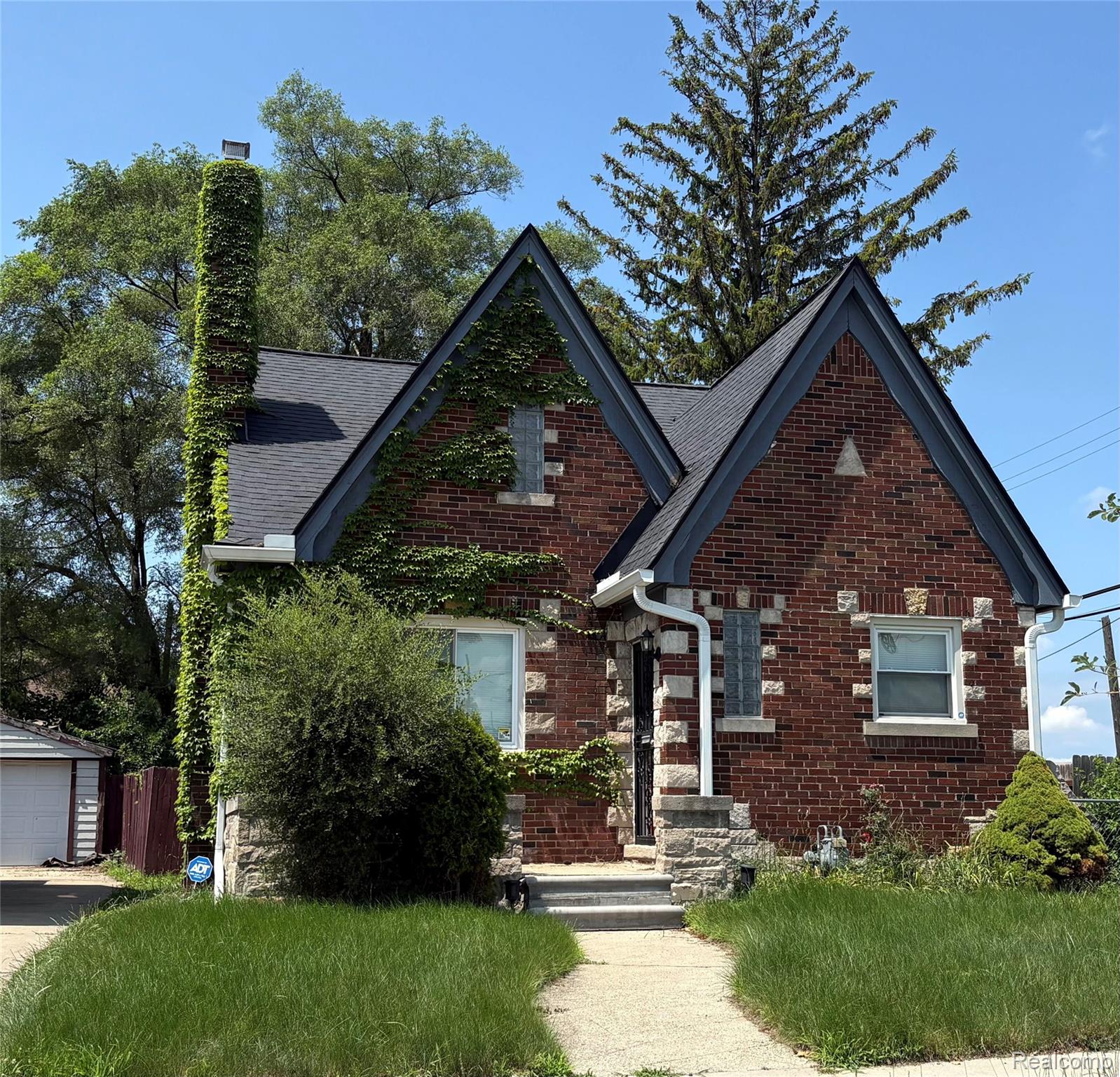 17417 Washburn Street — photo