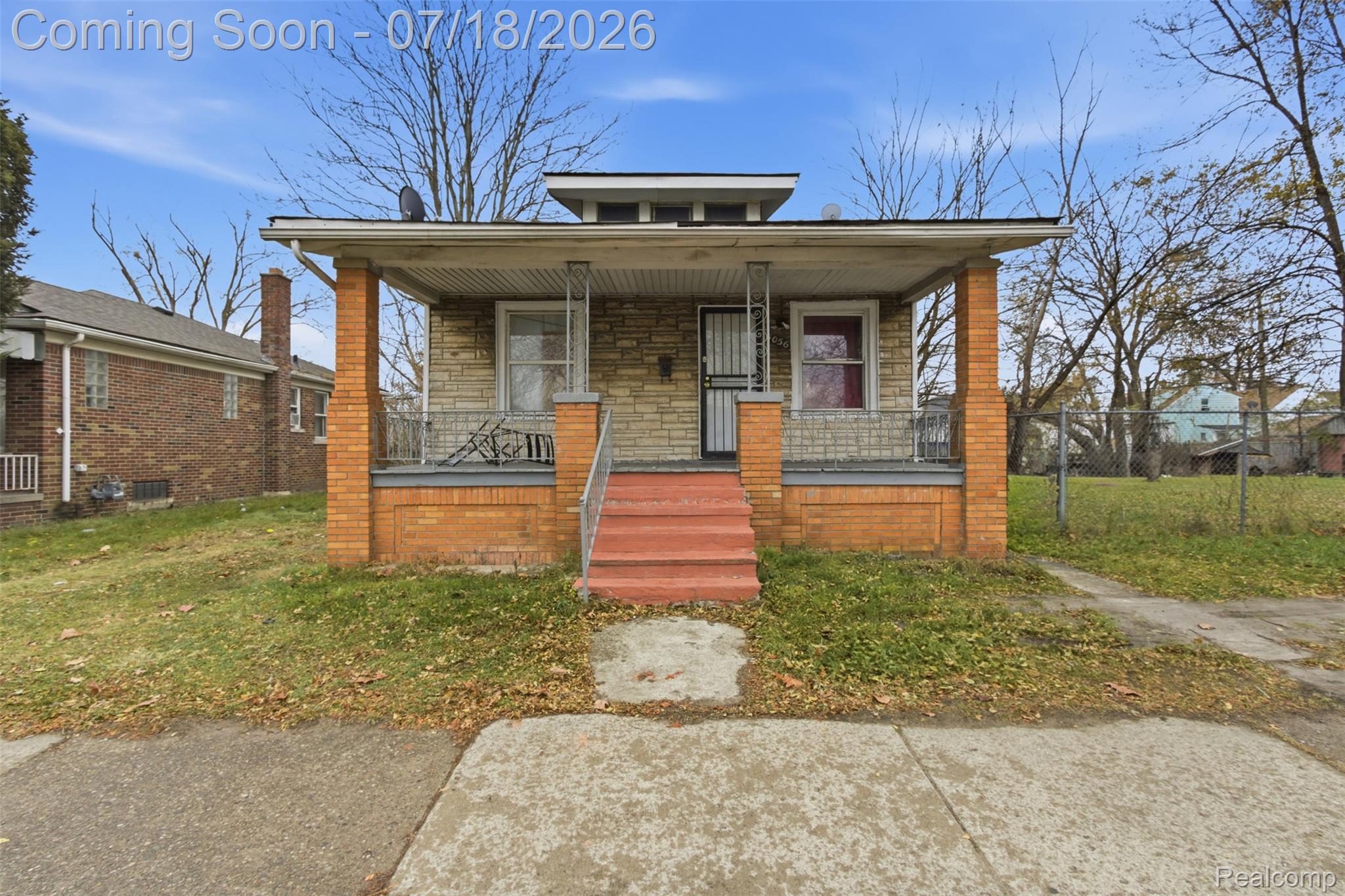 5056 Charles Street — photo