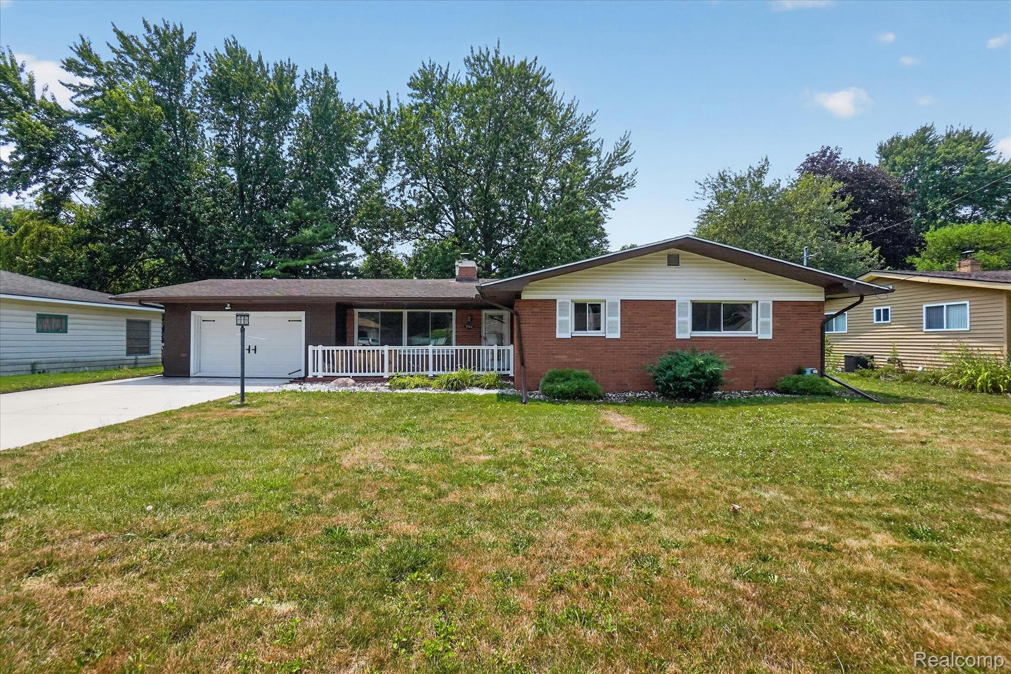 3504 Creekwood Drive — photo