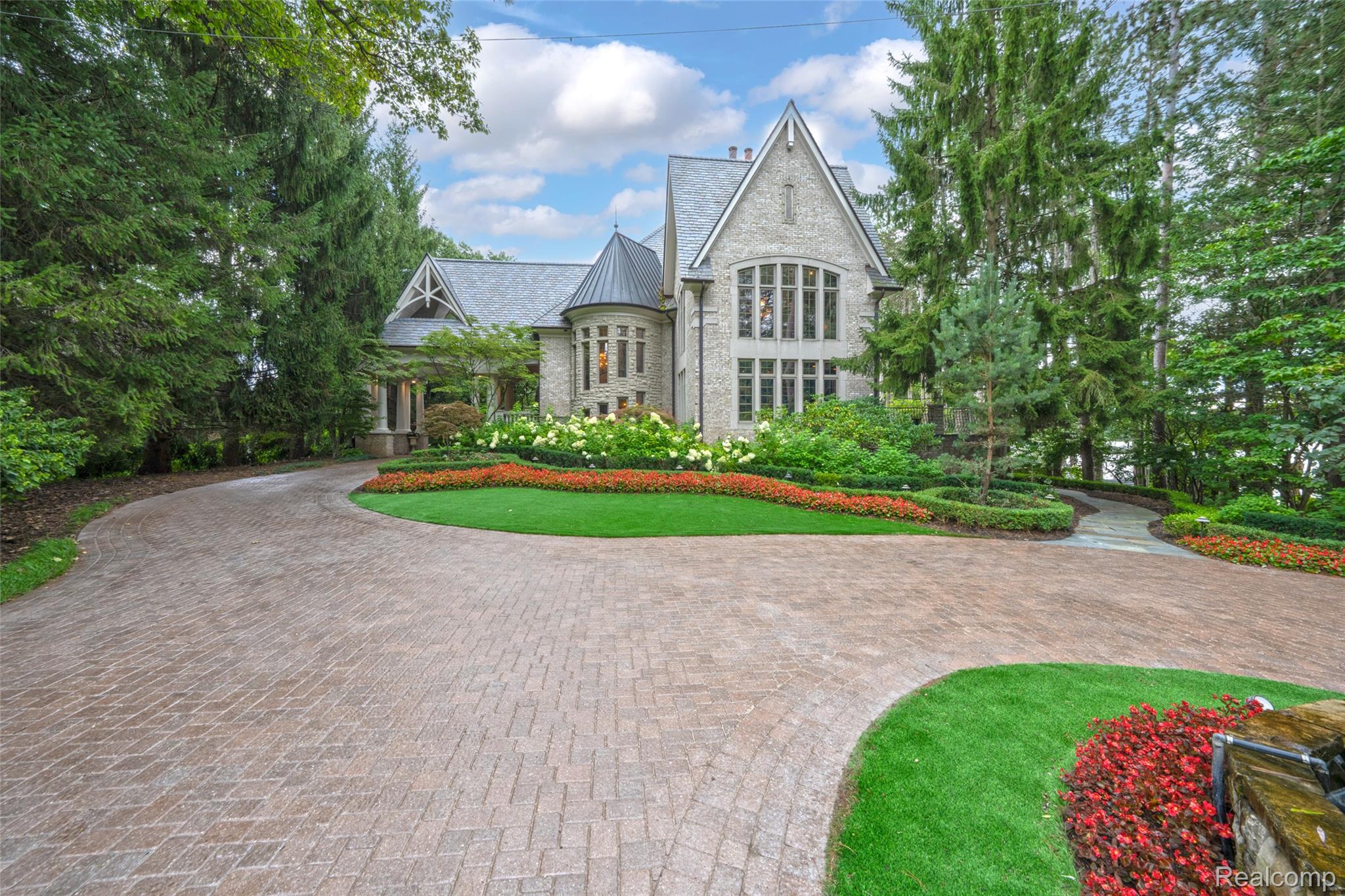 5621 Arbor Bay Court — photo