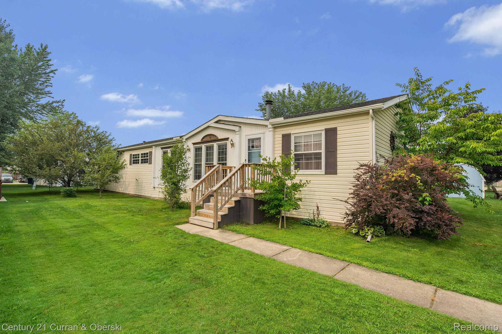 39253 Island Drive — photo