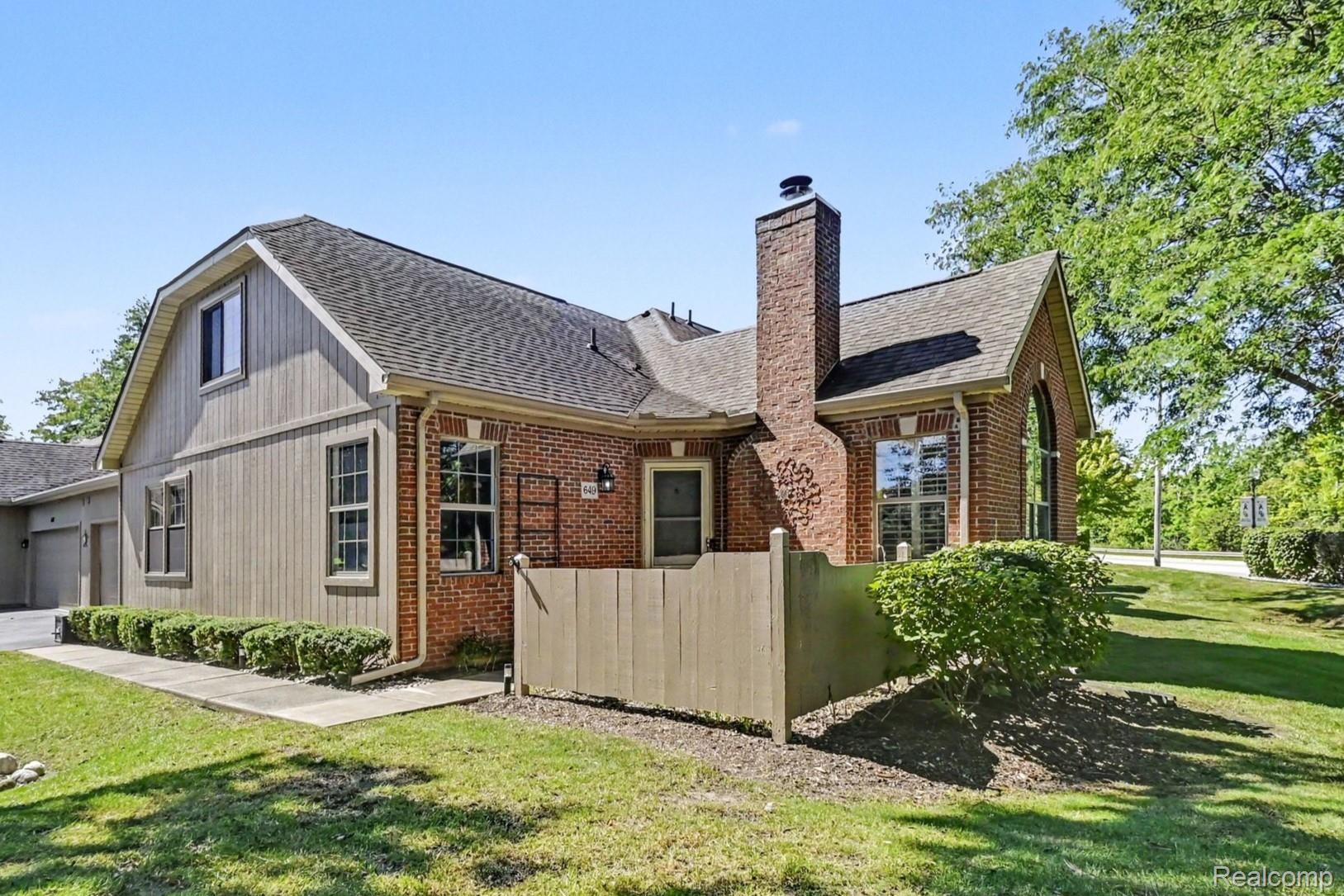 649 Perry Creek Drive — photo