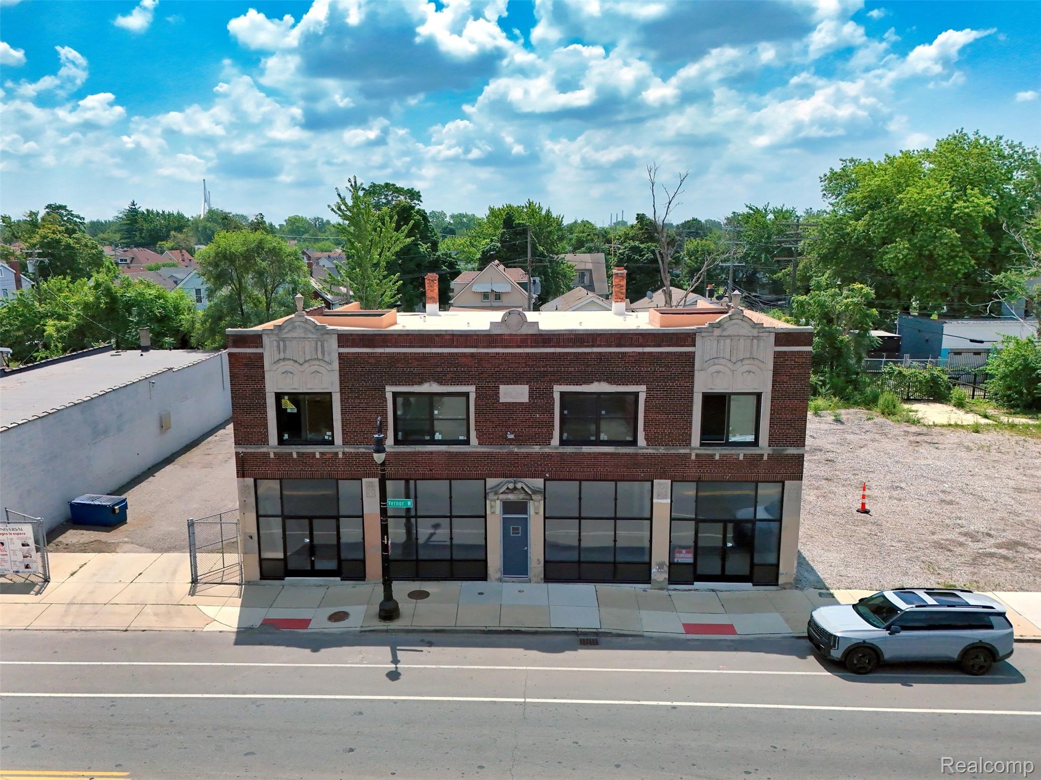 8605 W Vernor Ave — photo