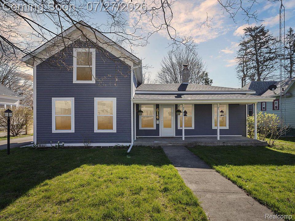 614 N Saginaw Street — photo
