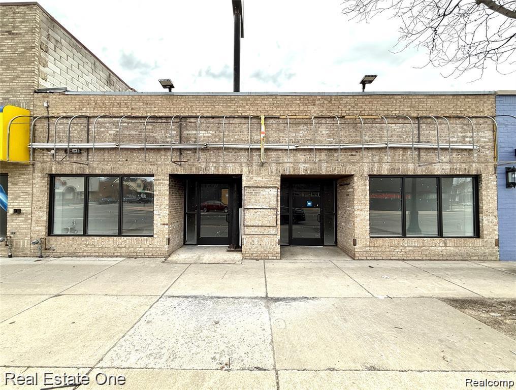 10425 W Warren Avenue 2 — photo