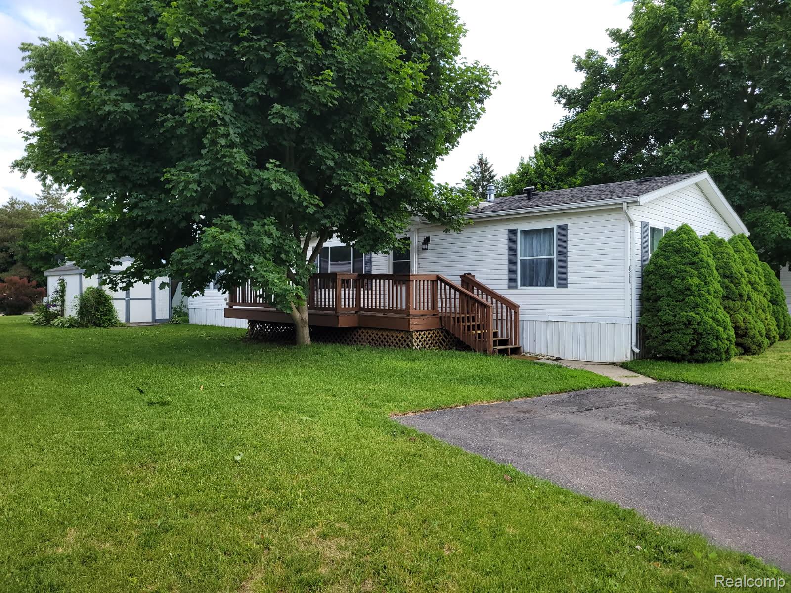 3651 Juniper Street — photo